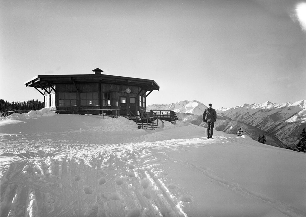 Aspen Skiing Corporation is formed